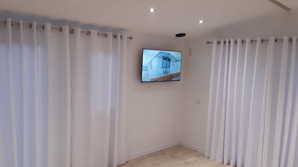 Mobilheim Noah 11×4 m – 2 Schlafzimmer, Badewanne, Buderus, VEKA, schlüsselfertig, ab Lager