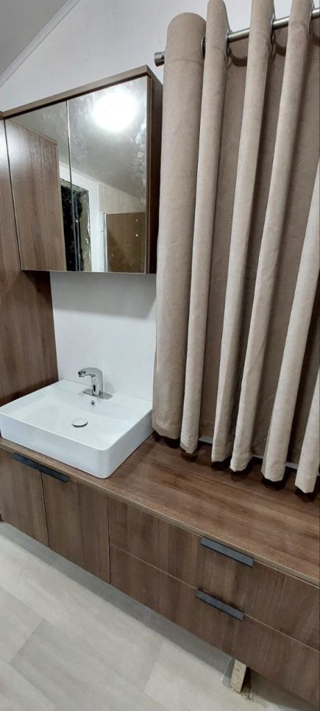 Einzel-Sanitärmodul (GlossCamp)